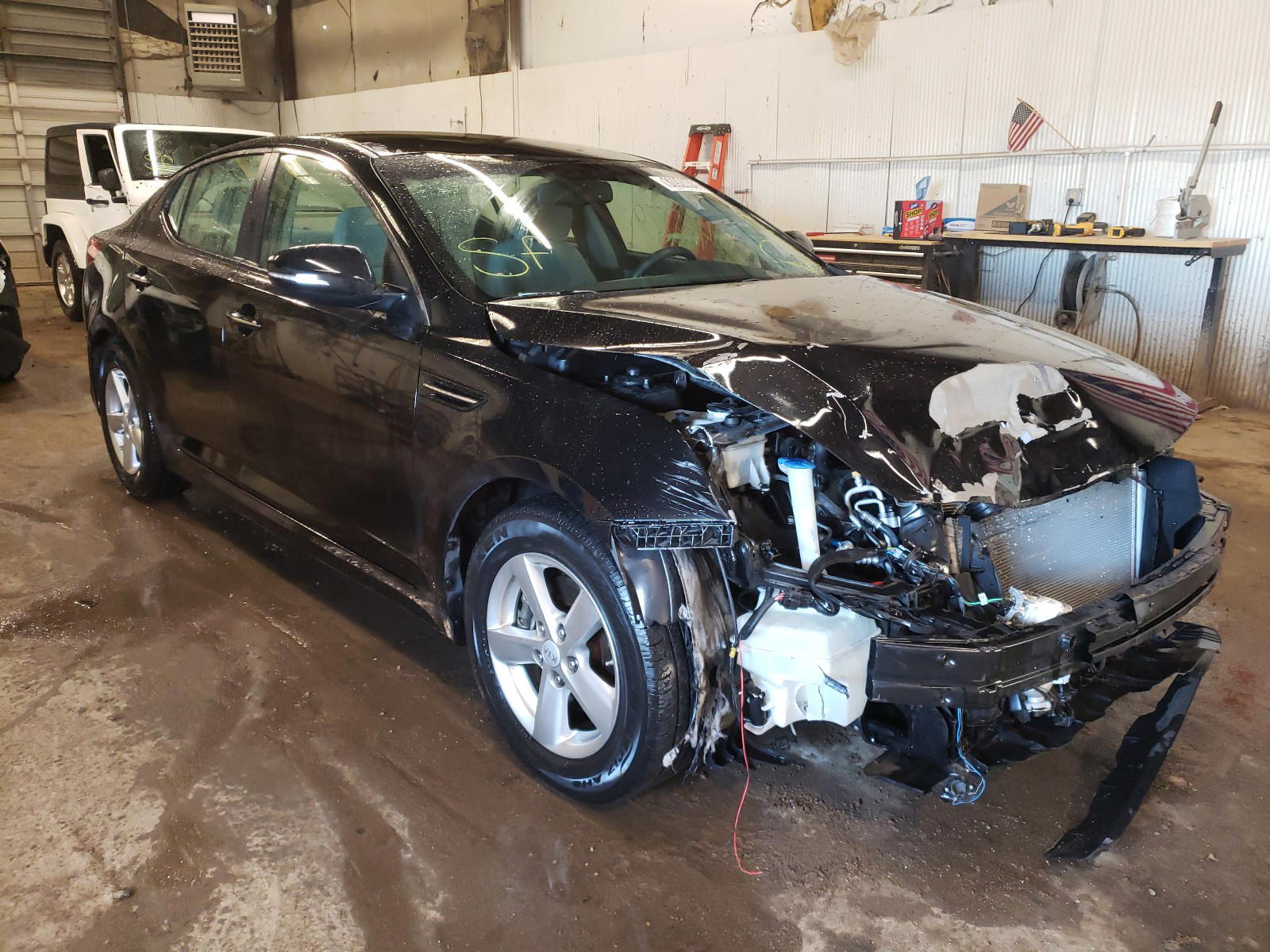 KIA OPTIMA LX 2015 with VIN KNAGM4A76F5661420 - Photo from auction