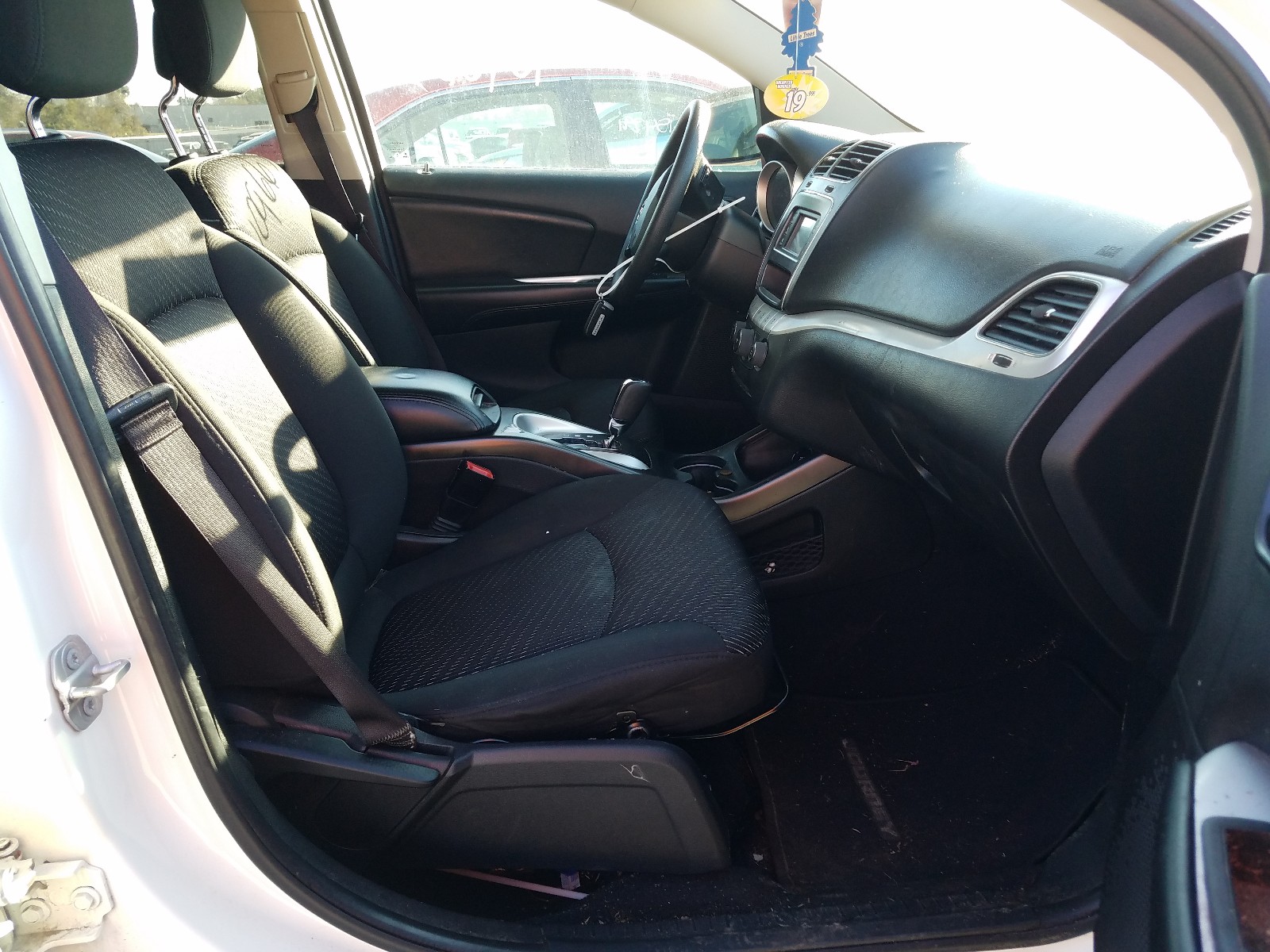 Photo 5 from auction – 2015 DODGE JOURNEY SX with VIN 3C4PDCBG6FT686216