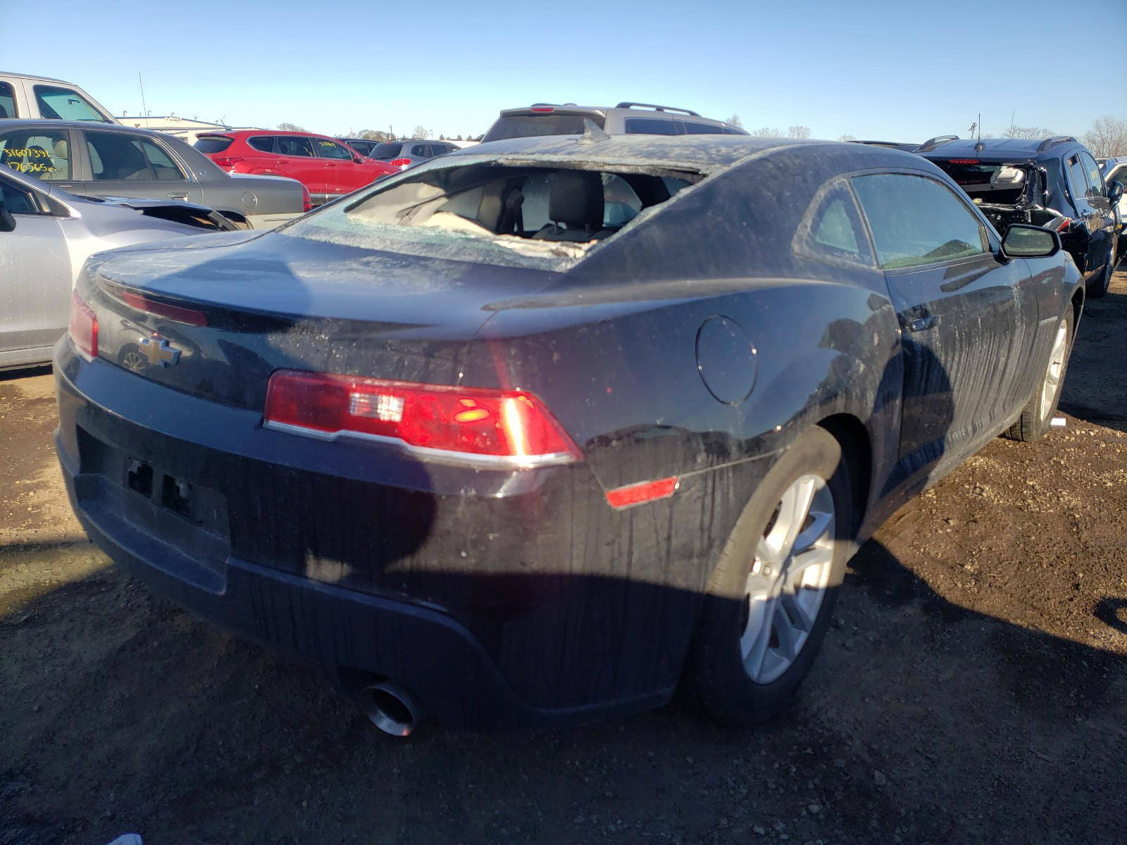 Photo 4 from auction – 2014 CHEVROLET CAMARO LS with VIN 2G1FA1E36E9323376