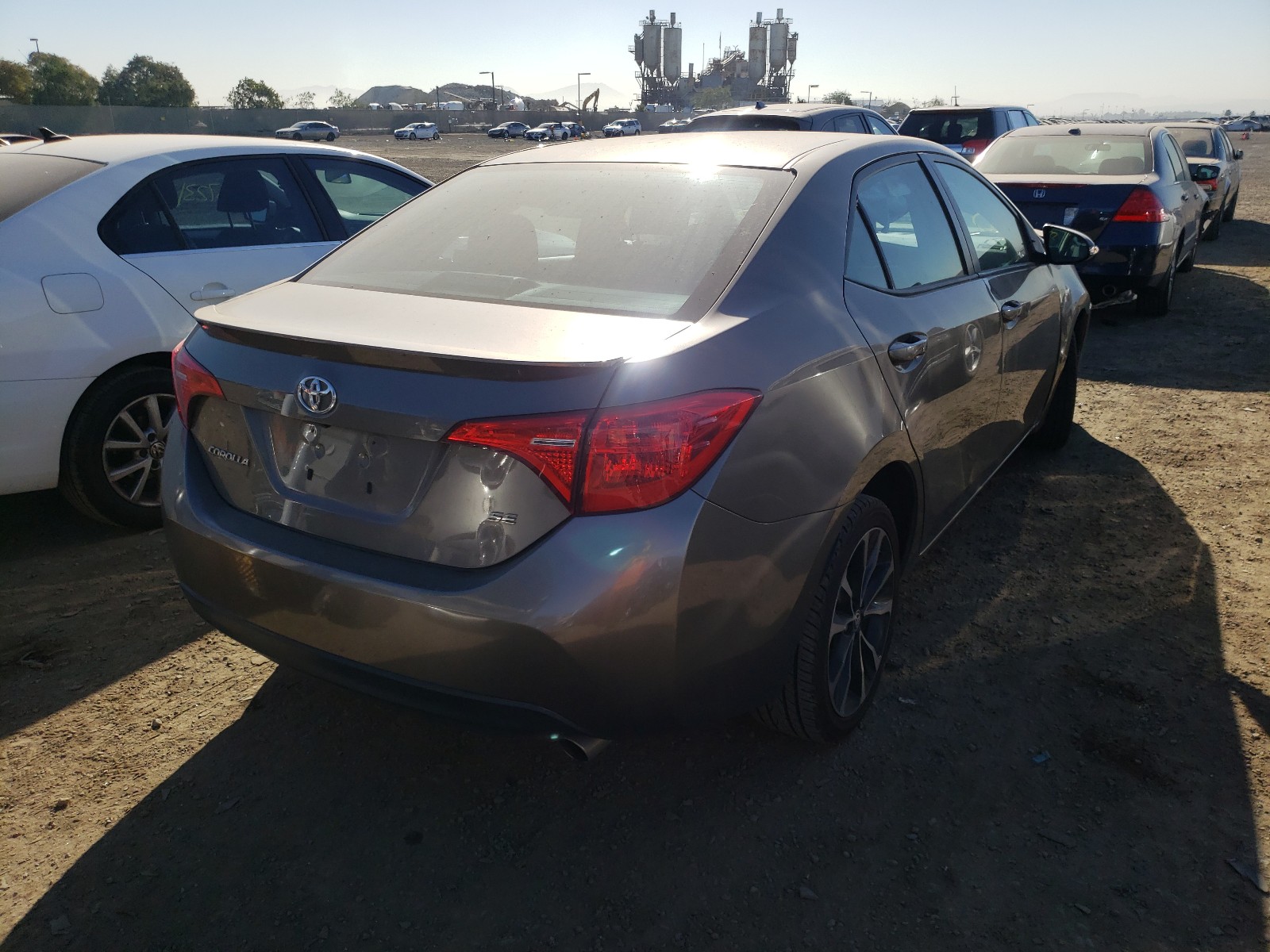 Photo 4 from auction – 2017 TOYOTA COROLLA L with VIN 2T1BURHE7HC872808
