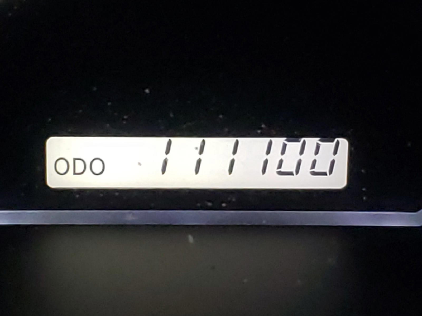 Photo 8 from auction – 2005 LEXUS RX 330 with VIN 2T2HA31U05C068228