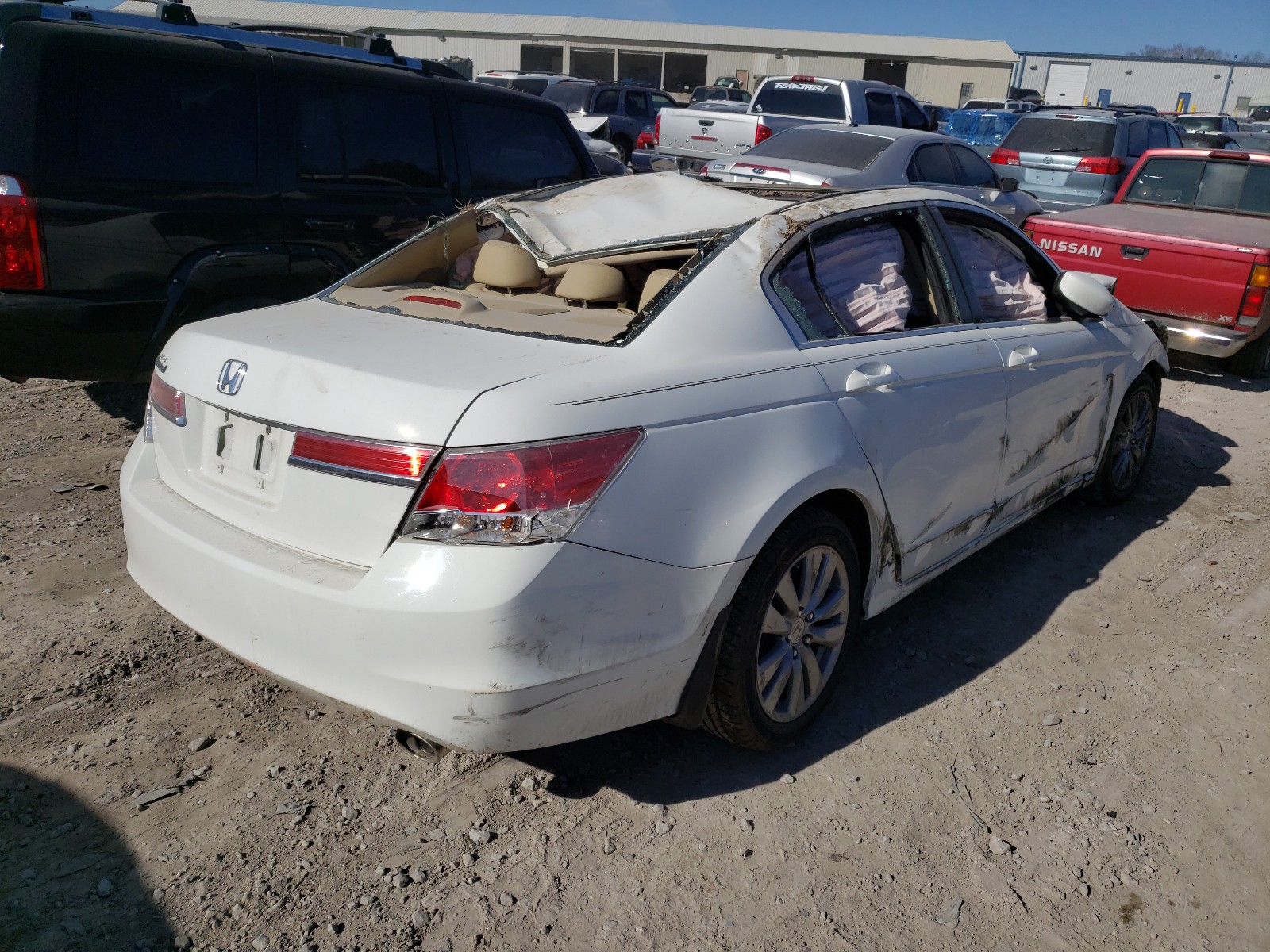 Photo 4 from auction – 2011 HONDA ACCORD EXL with VIN 1HGCP2F85BA125818