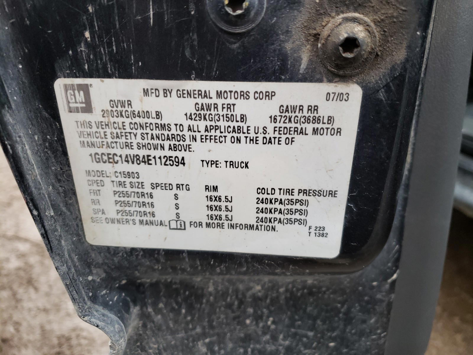 Photo 10 from auction – 2004 CHEVROLET SILVERADO with VIN 1GCEC14V84E112594