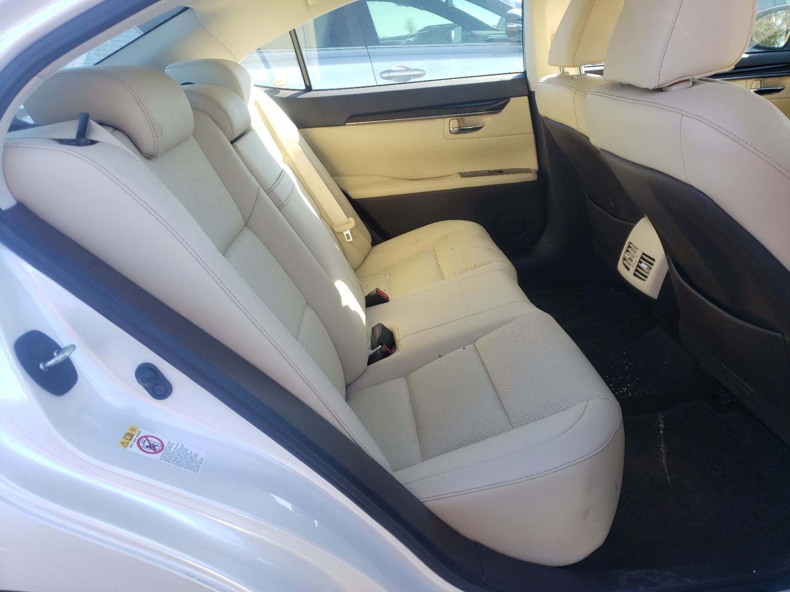 Photo 6 from auction – 2017 LEXUS ES 350 with VIN 58ABK1GG2HU044845
