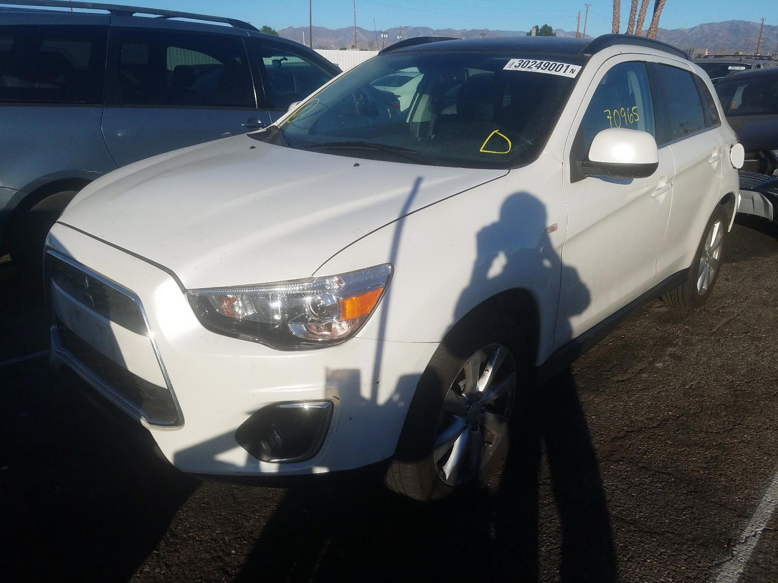 Photo 2 from auction – 2014 MITSUBISHI OUTLANDER with VIN 4A4AP4AU3EE012249