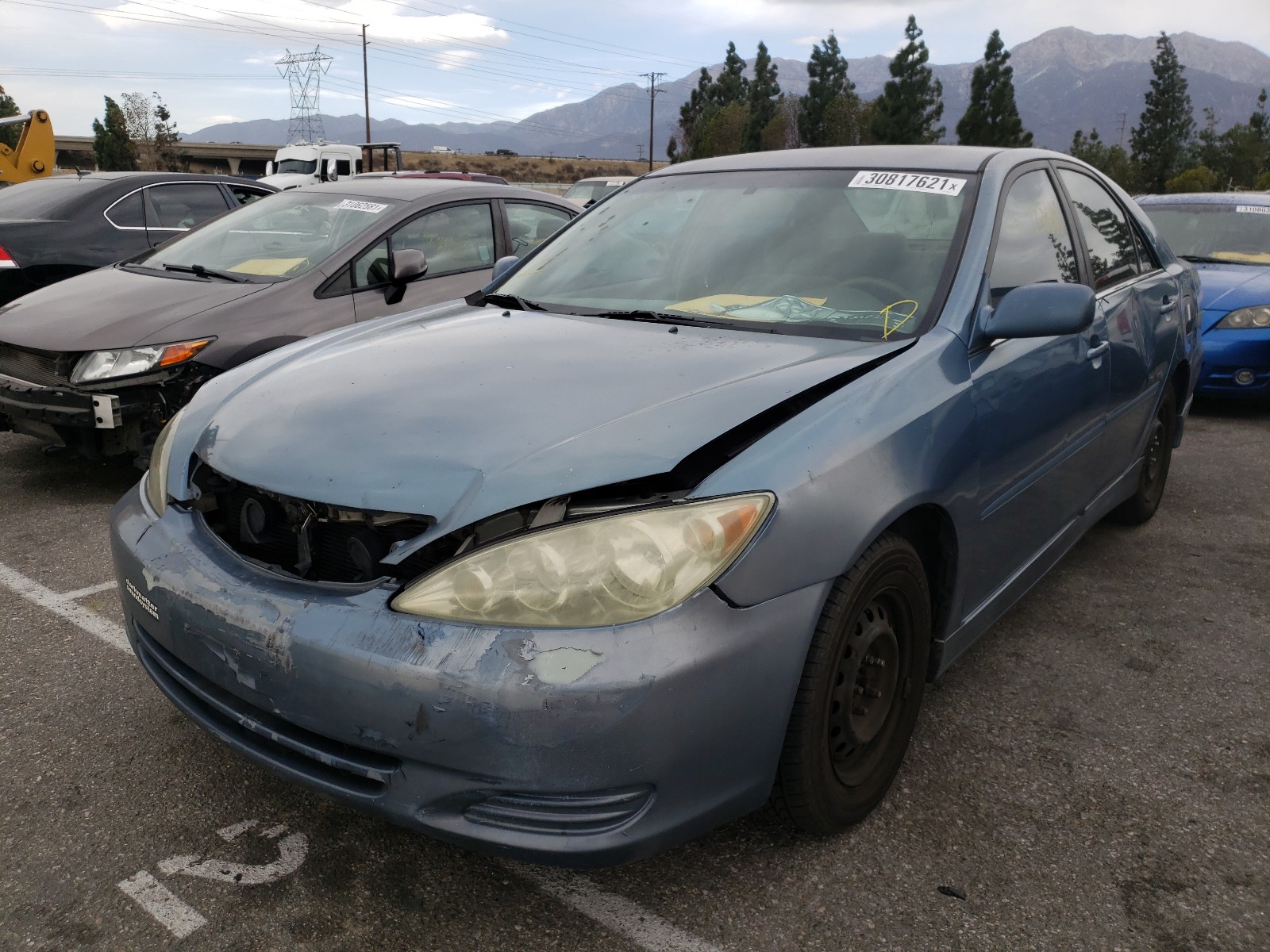 Photo 2 from auction – 2004 TOYOTA CAMRY LE with VIN 4T1BE32K64U898639