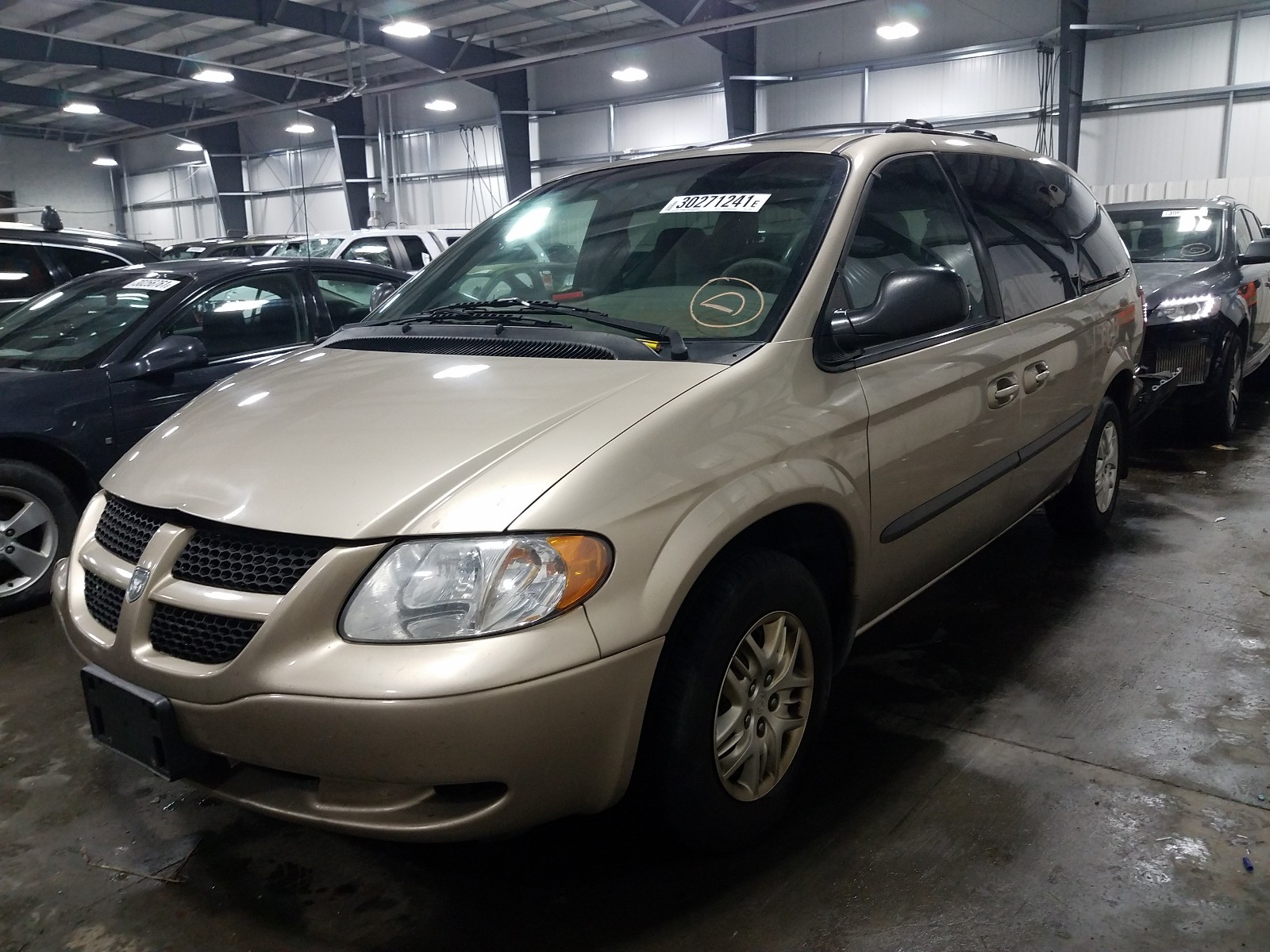 Foto 2 de la subasta – 2002 DODGE GRAND CARA con VIN 1B4GP443X2B726605