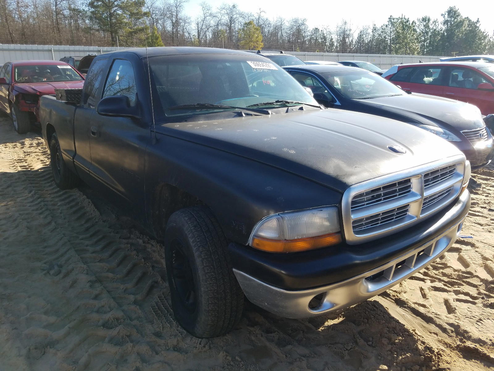 DODGE DAKOTA 2000 with VIN 1B7GL22X6YS738915 - Photo from auction