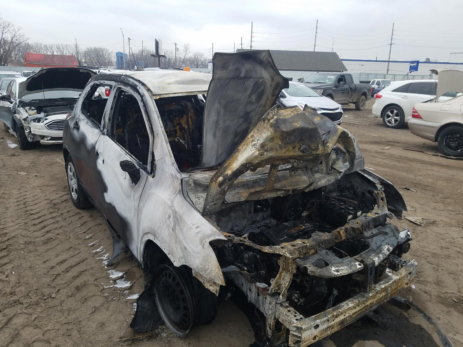 CHEVROLET TRAX LS 2016 with VIN 3GNCJKSB5GL212711 - Photo from auction