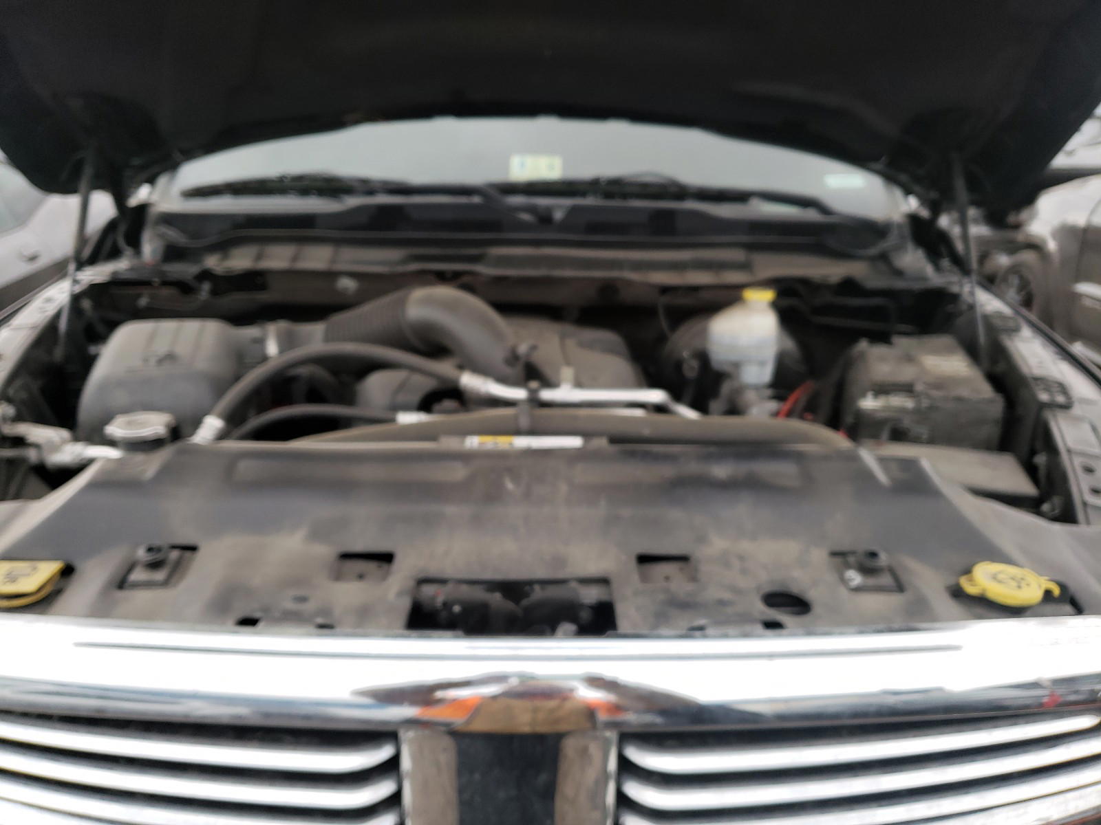 Photo 7 from auction – 2014 RAM 1500 SLT with VIN 1C6RR7LT6ES444952