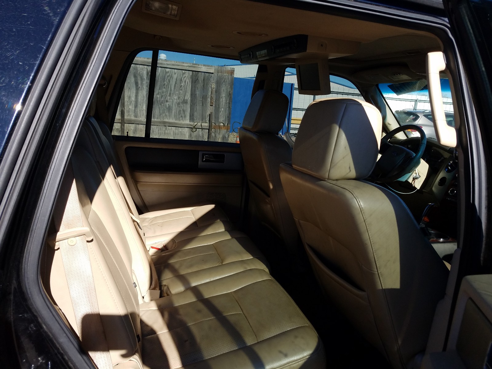 Photo 6 from auction – 2008 FORD EXPEDITION with VIN 1FMFU17538LA78851