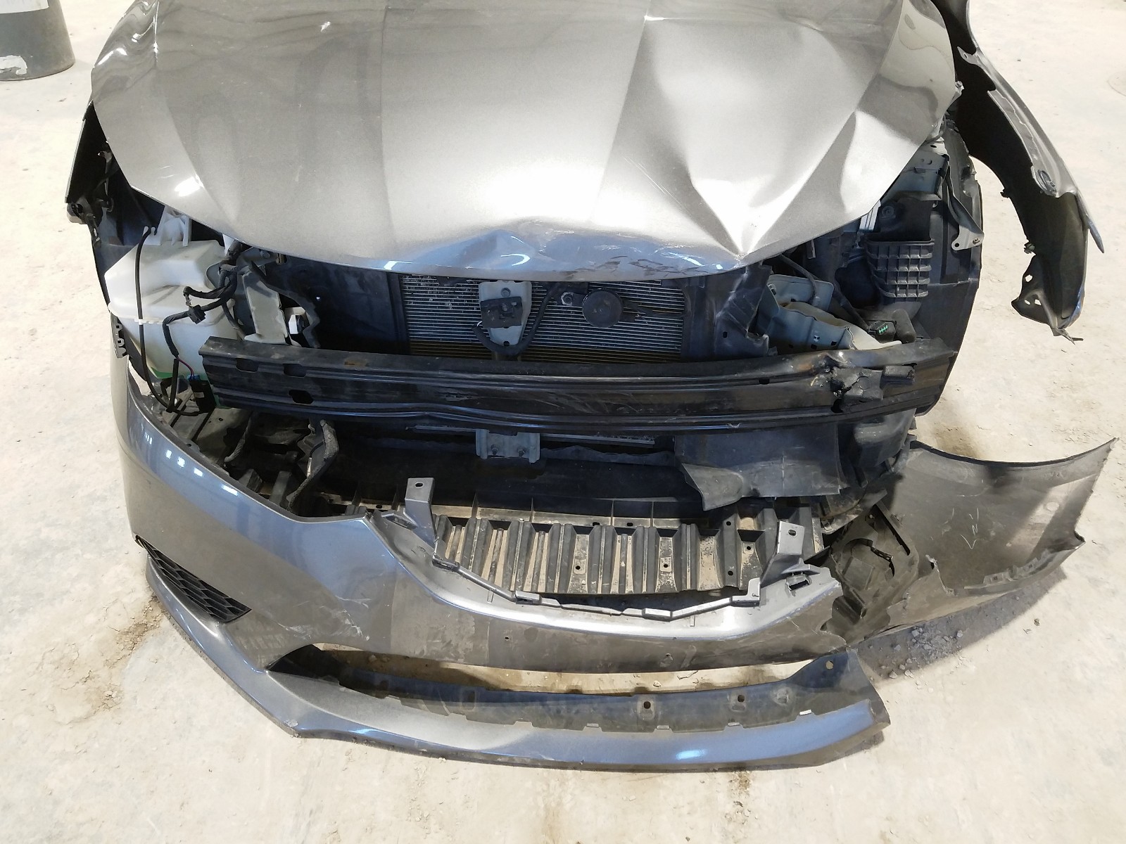 Photo 9 from auction – 2016 NISSAN SENTRA S with VIN 3N1AB7AP6GY273367