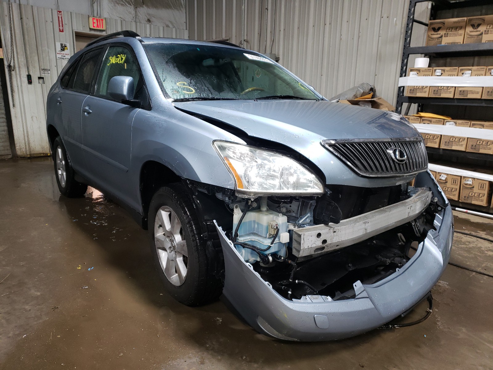 LEXUS RX 330 2005 مع رقم تعريف المركبة 2T2HA31U05C068228 - صورة من المزاد