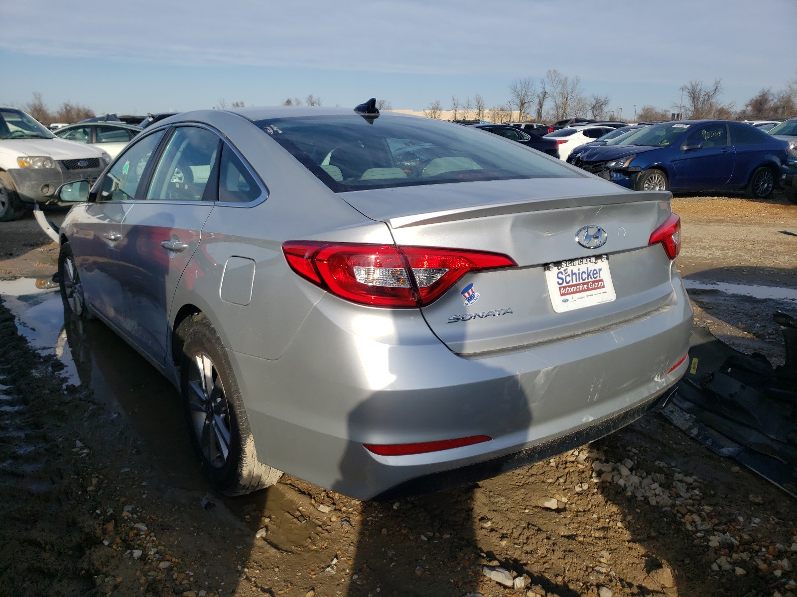 Photo 3 from auction – 2016 HYUNDAI SONATA SE with VIN 5NPE24AF1GH372289