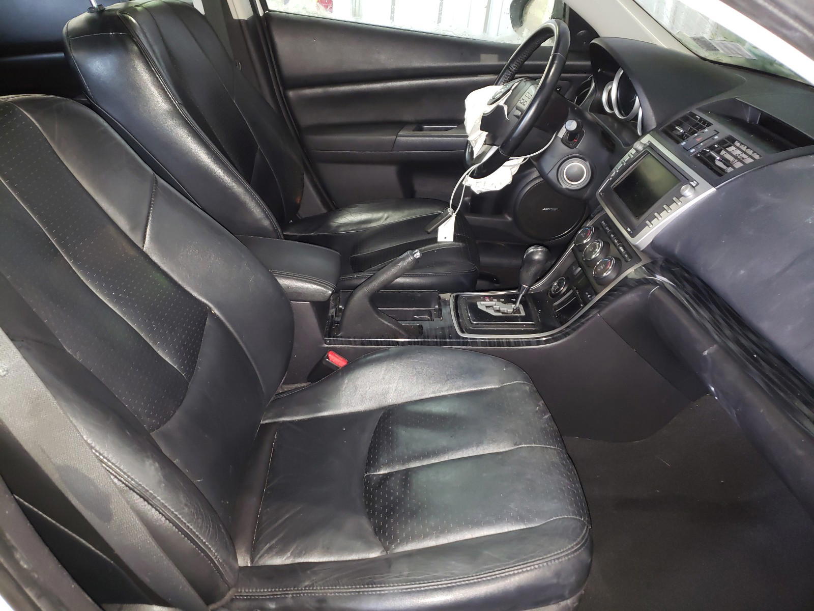 Photo 5 from auction – 2009 MAZDA 6 S with VIN 1YVHP82B395M34225