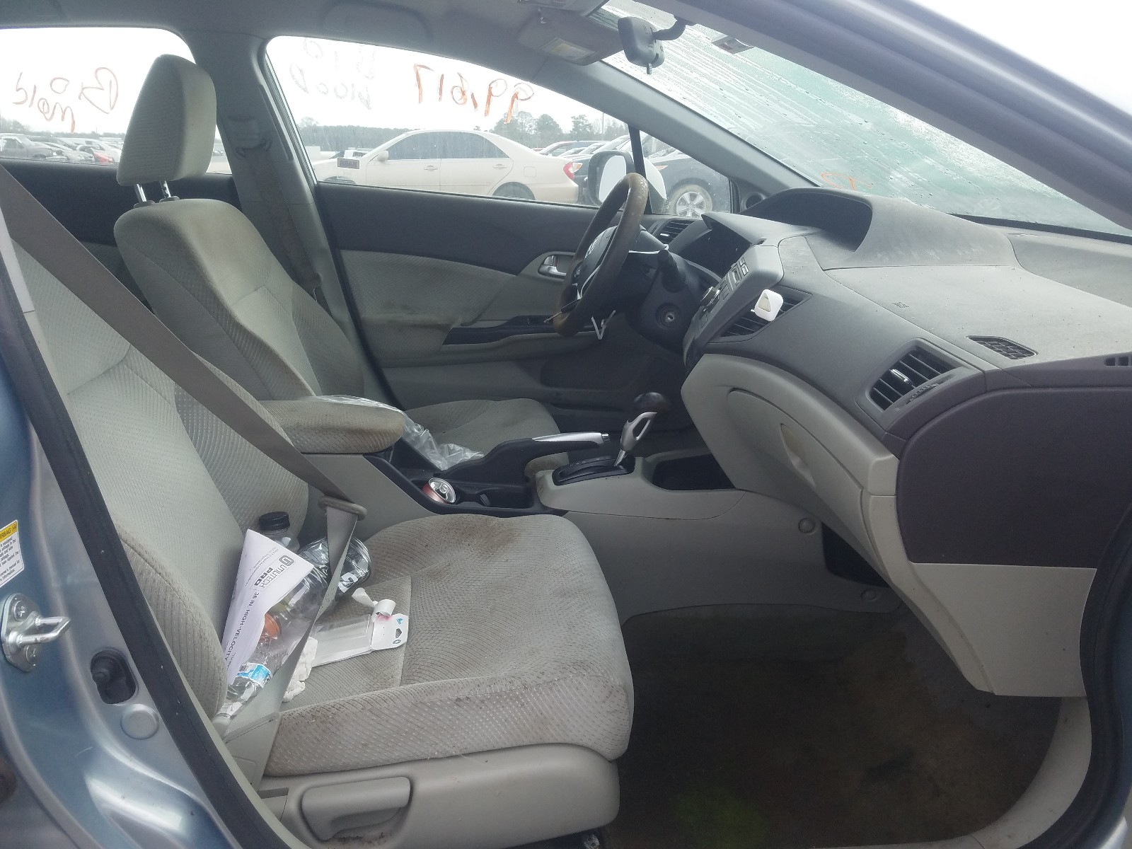 Photo 5 from auction – 2012 HONDA CIVIC HYBR with VIN JHMFB4F26CS000077
