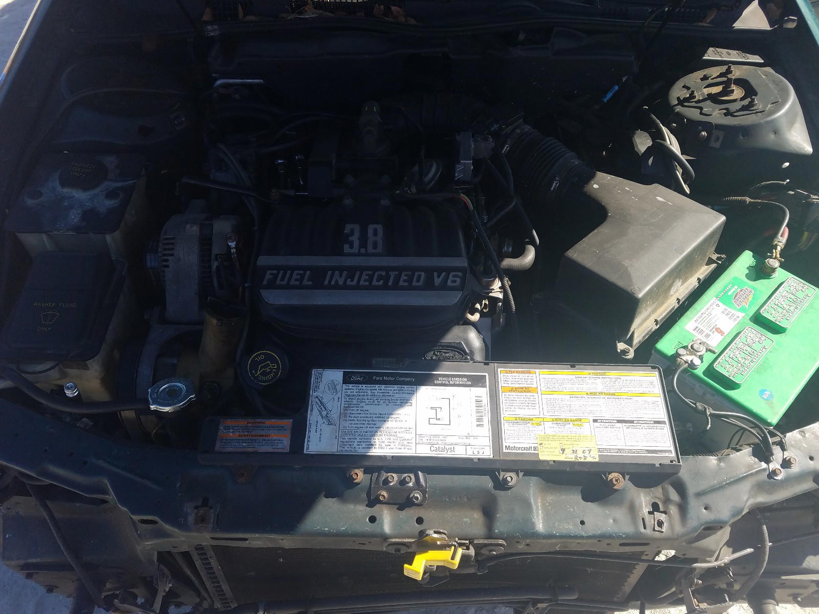 Photo 7 from auction – 1995 FORD TAURUS GL with VIN 1FALP5249SA175307