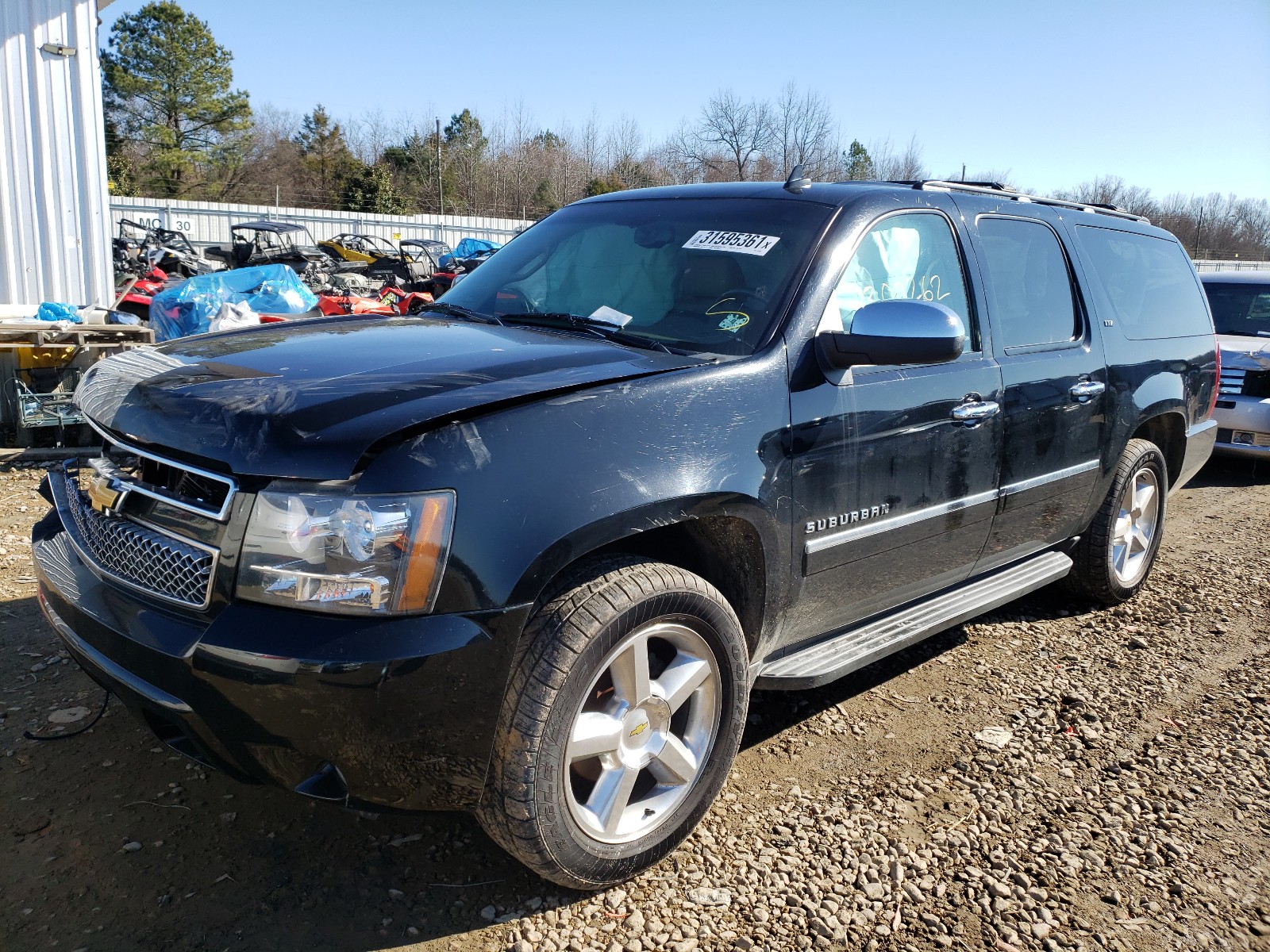 Photo 2 from auction – 2013 CHEVROLET SUBURBAN C with VIN 1GNSCKE06DR123010