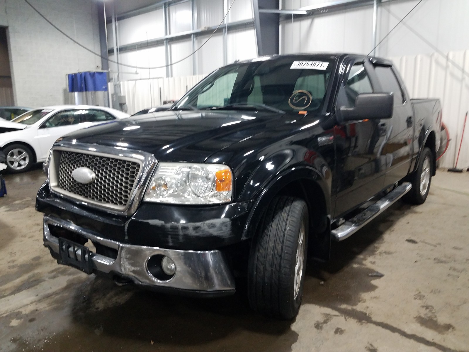 Photo 2 from auction – 2007 FORD F150 SUPER with VIN 1FTPW14V97KD28377