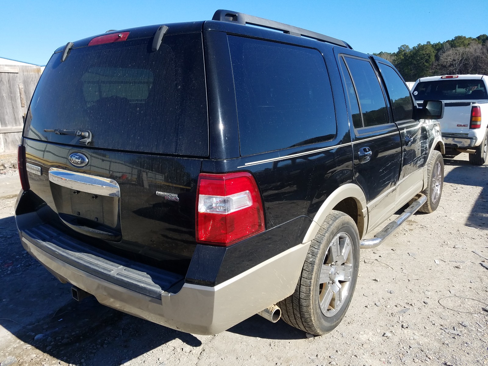 Photo 4 from auction – 2008 FORD EXPEDITION with VIN 1FMFU17538LA78851