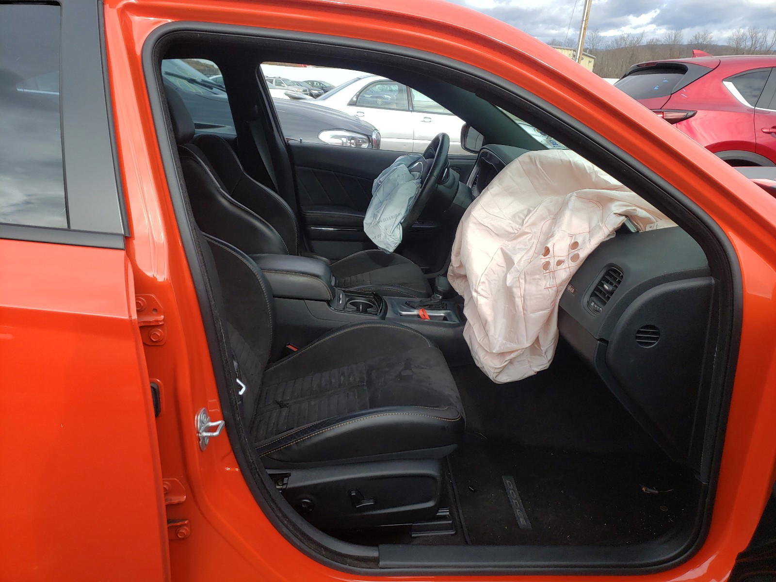 Photo 5 from auction – 2017 DODGE CHARGER R/ with VIN 2C3CDXCT0HH620360