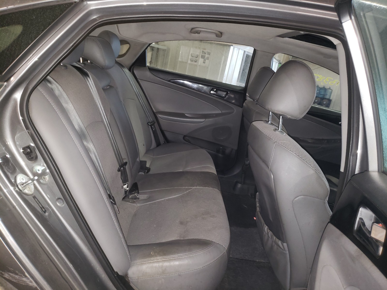 Photo 6 from auction – 2014 HYUNDAI SONATA 2.0 with VIN 5NPEC4AB0EH884861
