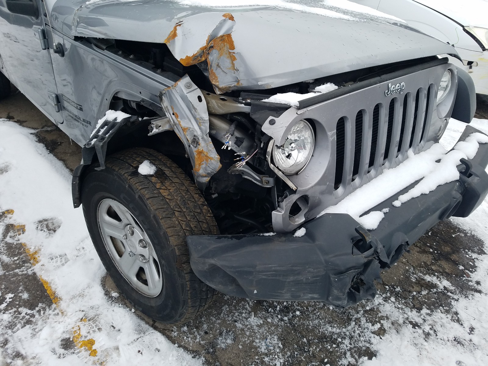 Photo 9 from auction – 2015 JEEP WRANGLER U with VIN 1C4BJWDG8FL525203