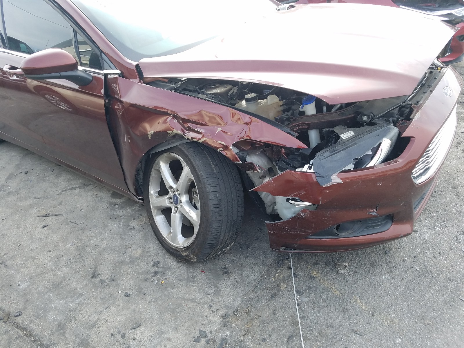 Photo 9 from auction – 2016 FORD FUSION S with VIN 3FA6P0G70GR245020