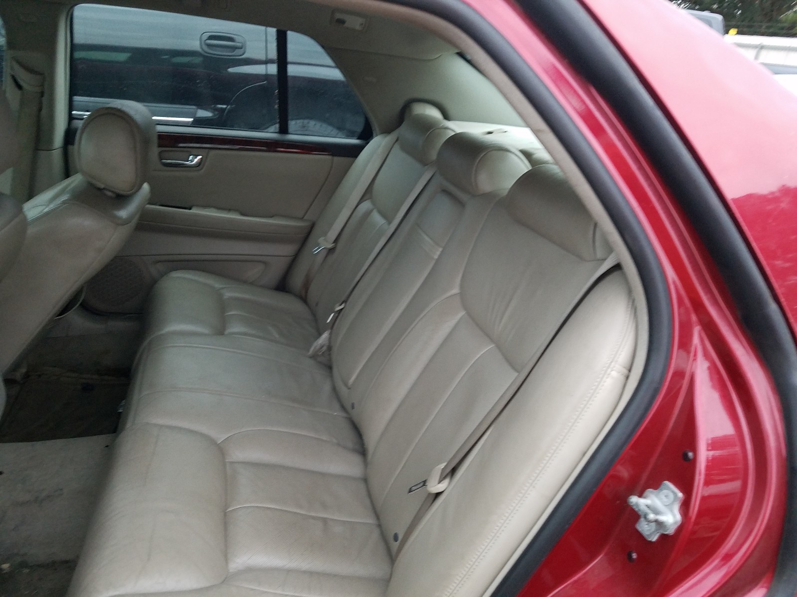 Photo 6 from auction – 2007 CADILLAC DTS with VIN 1G6KD57Y27U141101