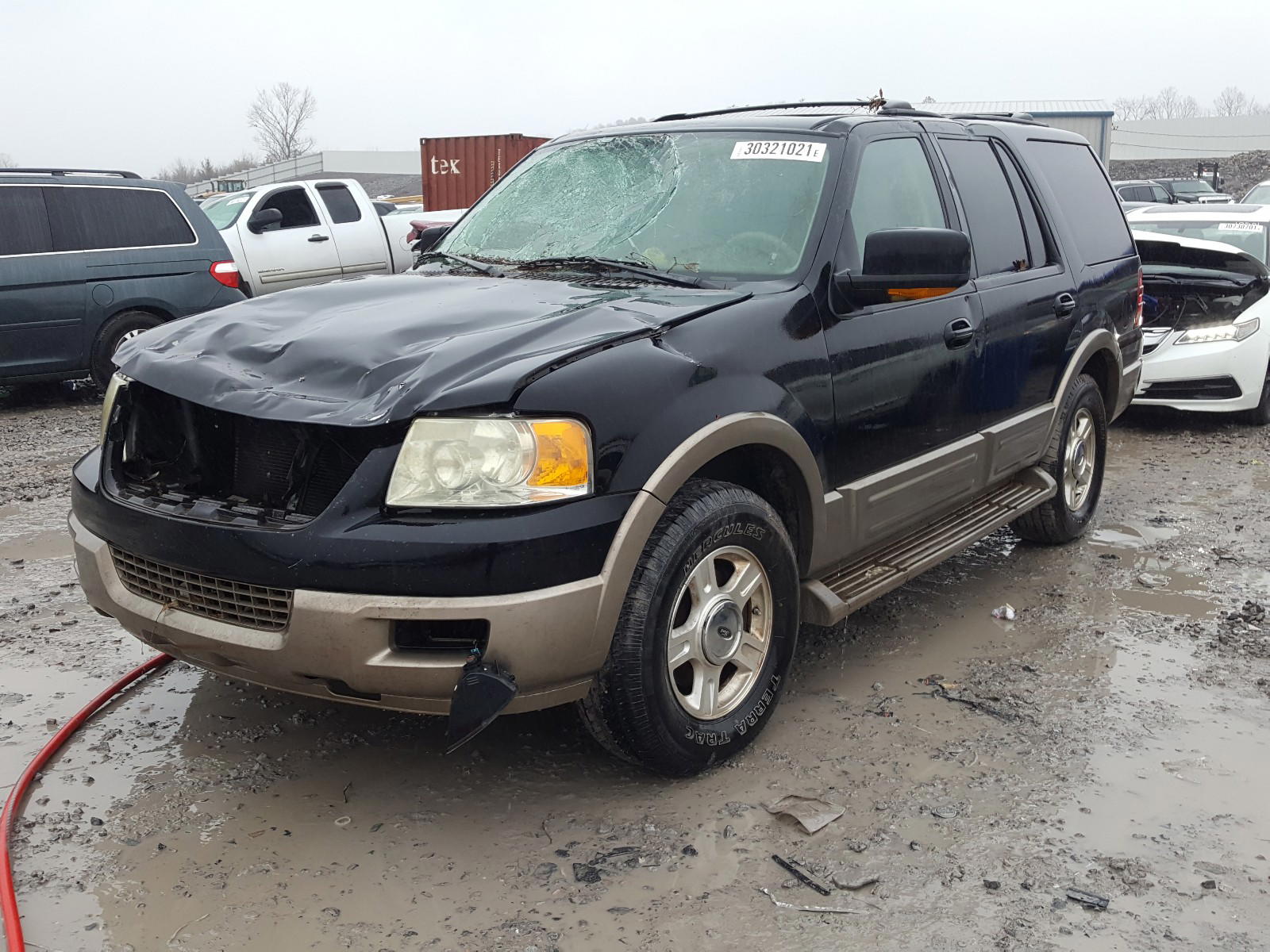Photo 2 from auction – 2004 FORD EXPEDITION with VIN 1FMFU17L34LA69026