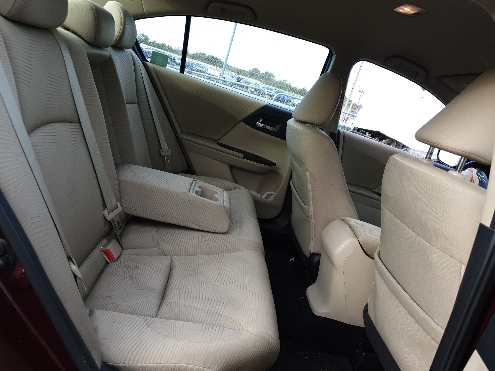 Photo 6 from auction – 2014 HONDA ACCORD LX with VIN 1HGCR2F30EA301550