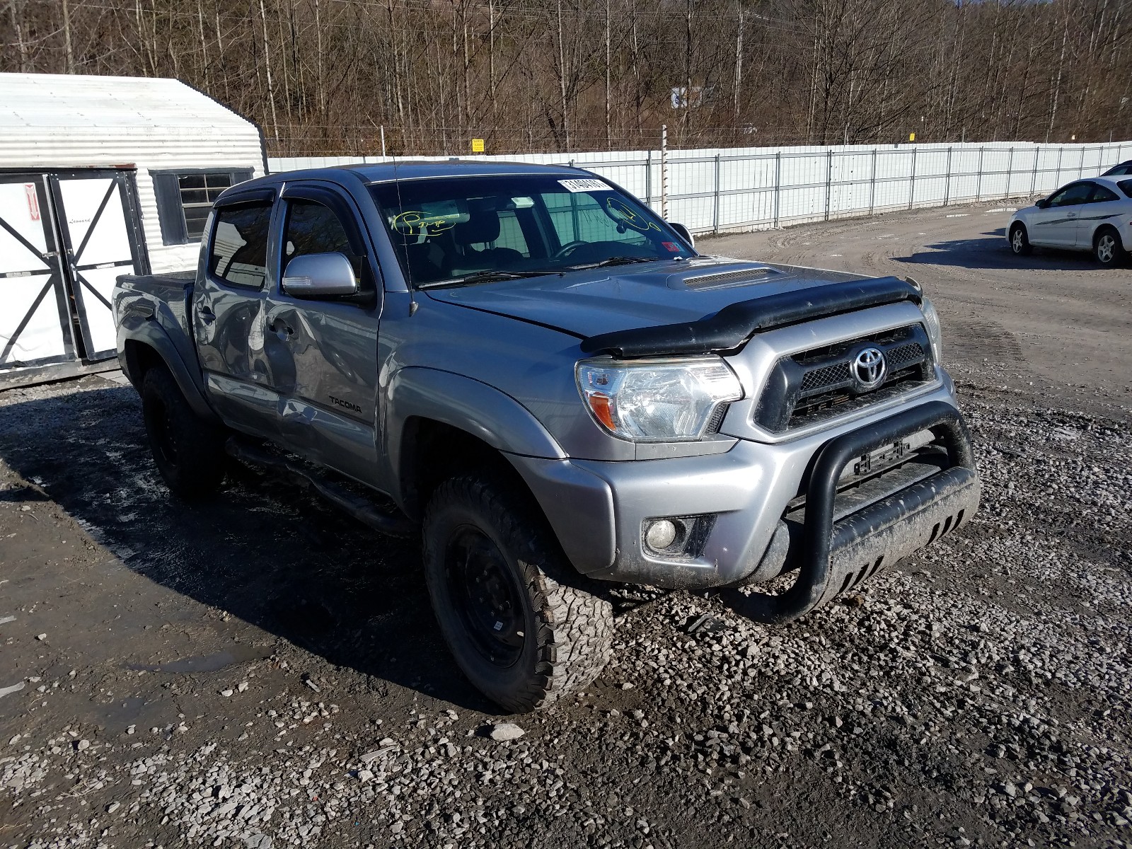 TOYOTA TACOMA DOU 2014 with VIN 5TFLU4EN2EX097312 - Photo from auction