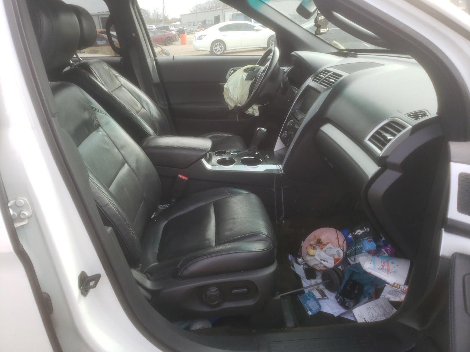 Photo 5 from auction – 2013 FORD EXPLORER X with VIN 1FM5K7D84DGC49757