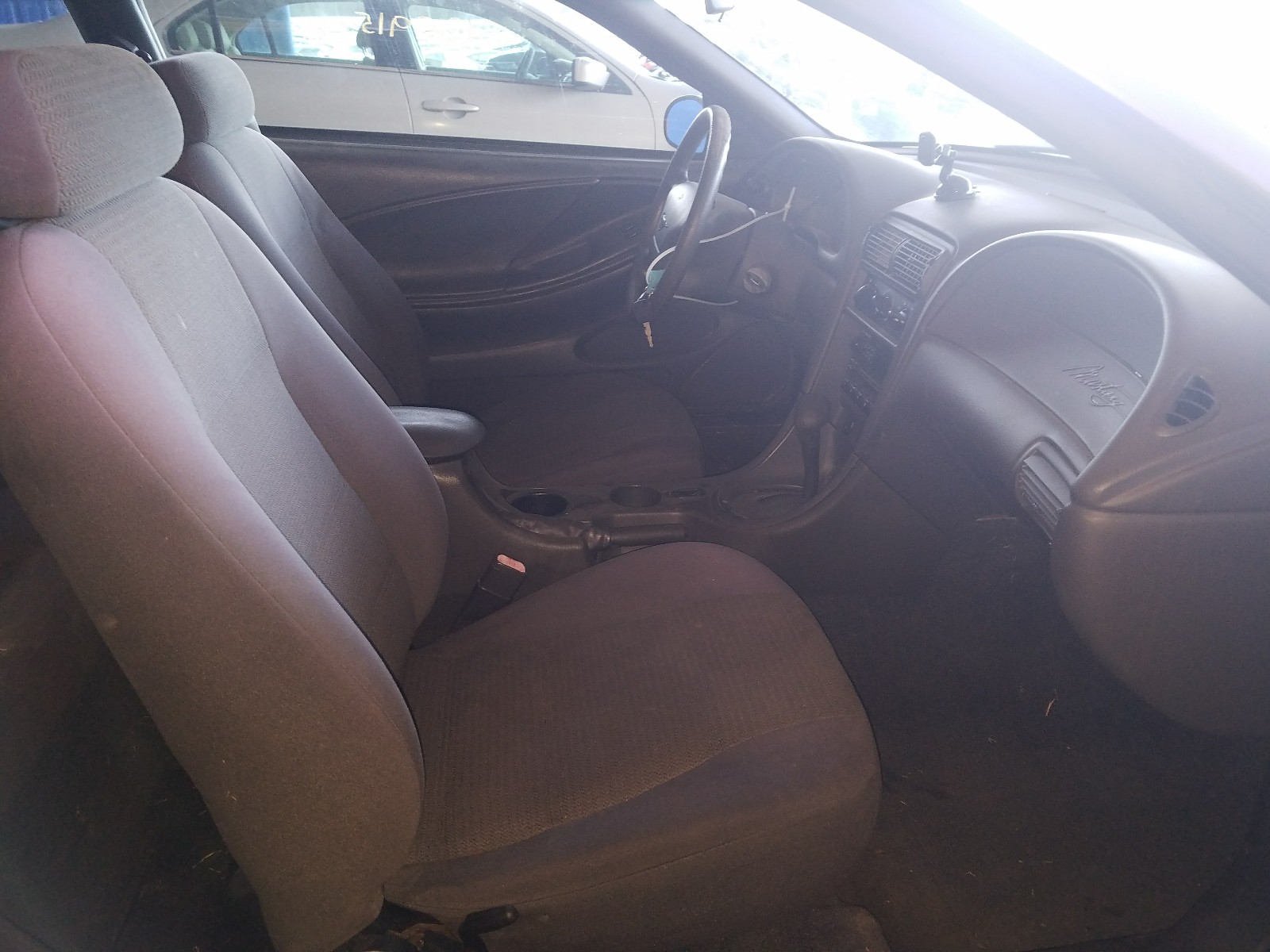 Zdjęcie 5 z aukcji – 2002 FORD MUSTANG z VIN 1FAFP40492F192721