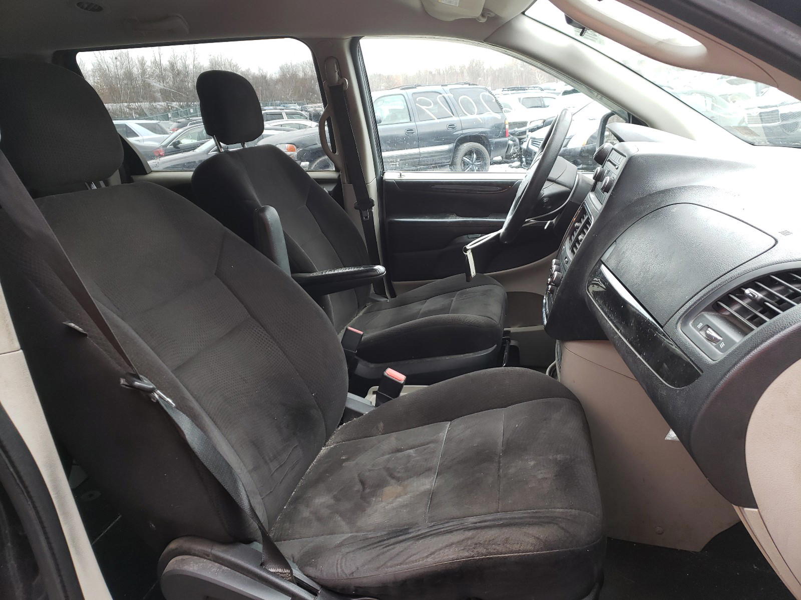 Photo 5 from auction – 2013 DODGE GRAND CARA with VIN 2C4RDGBG4DR616861