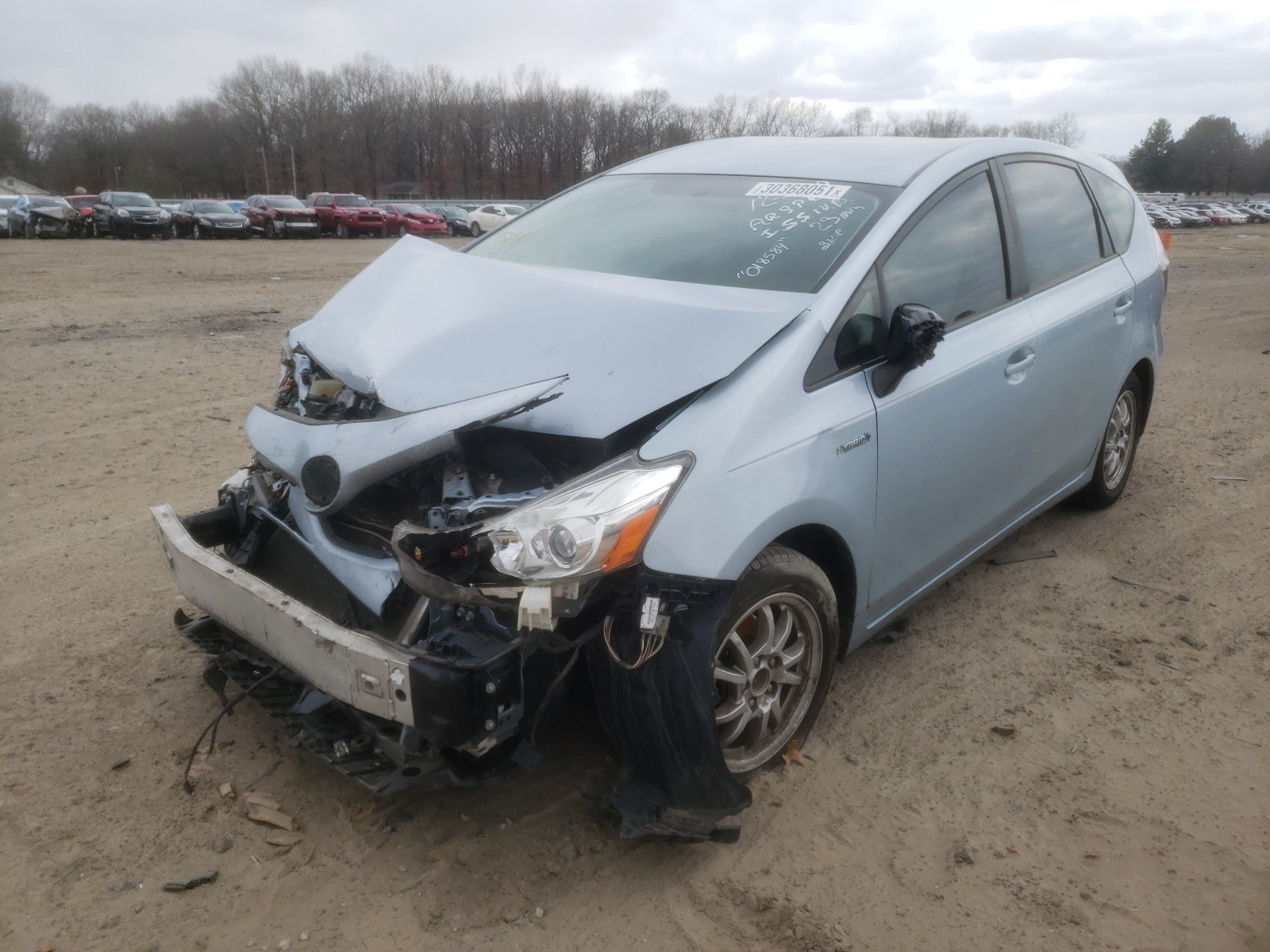 Photo 2 from auction – 2015 TOYOTA PRIUS V with VIN JTDZN3EU9FJ023408