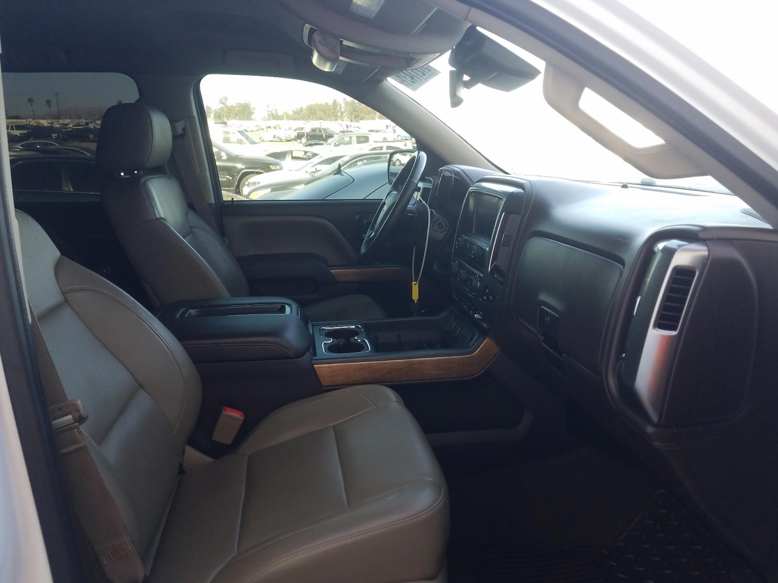Photo 5 from auction – 2015 CHEVROLET SILVERADO with VIN 3GCPCSEC7FG518597