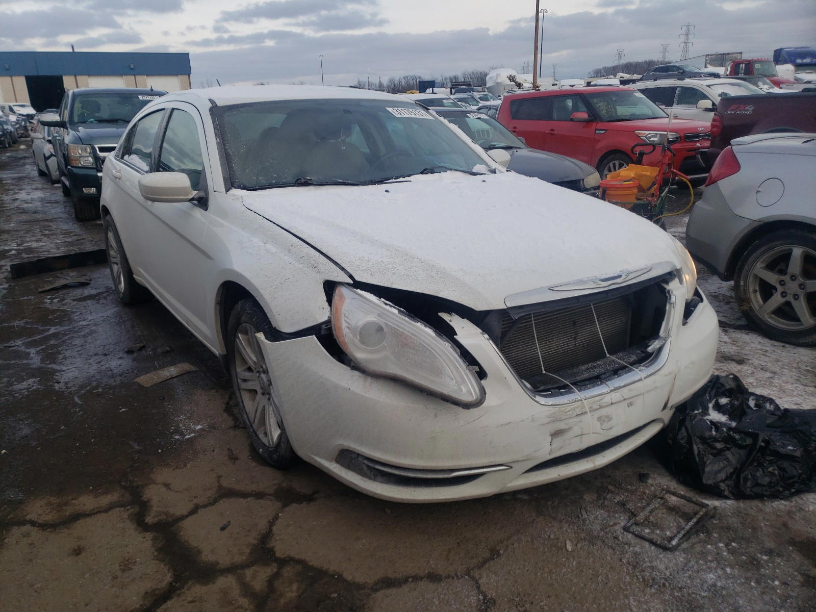 CHRYSLER 200 TOURIN 2011 with VIN 1C3BC1FB7BN562129 - Photo from auction