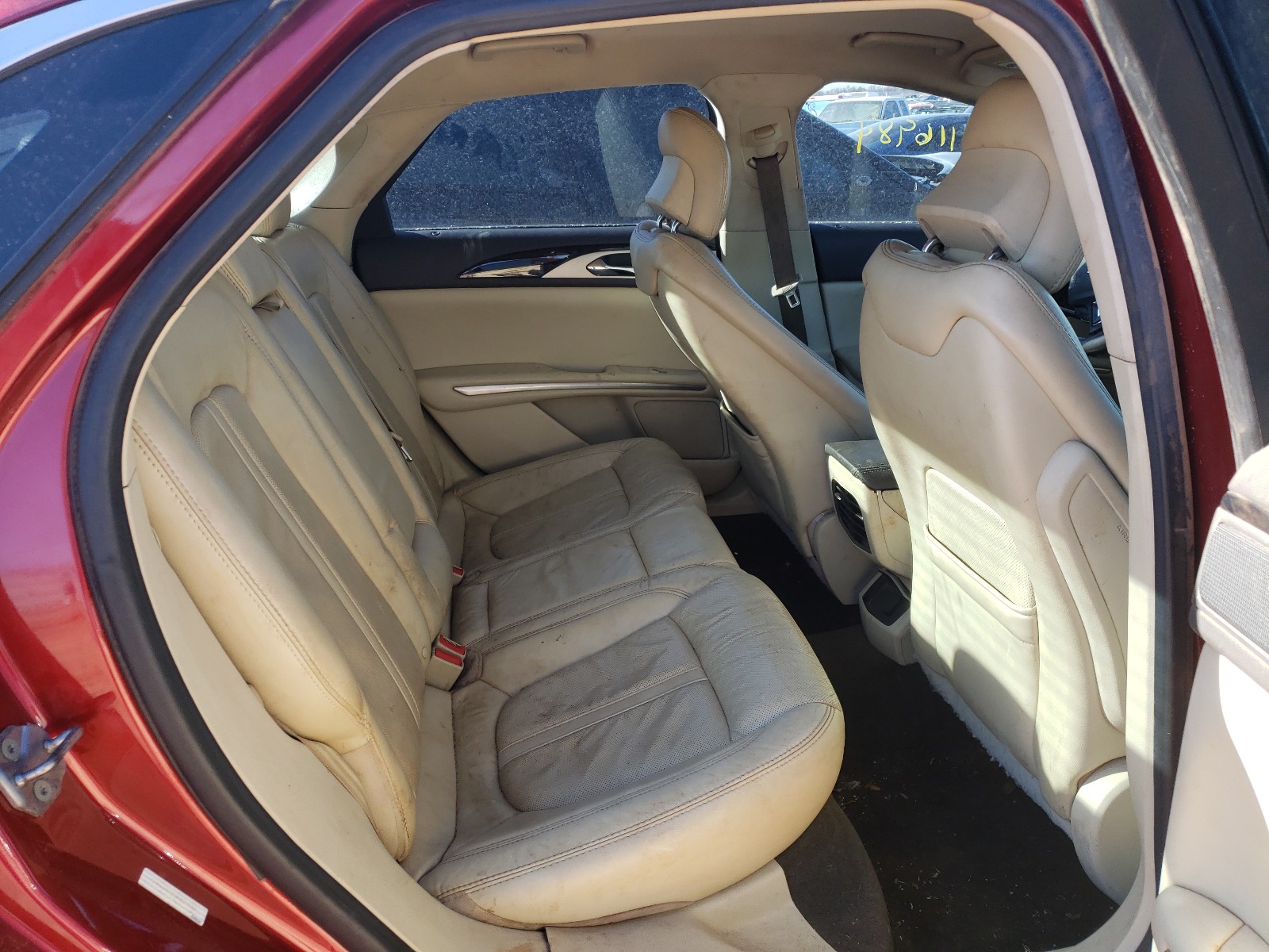 Photo 6 from auction – 2013 LINCOLN MKZ with VIN 3LN6L2G9XDR820573