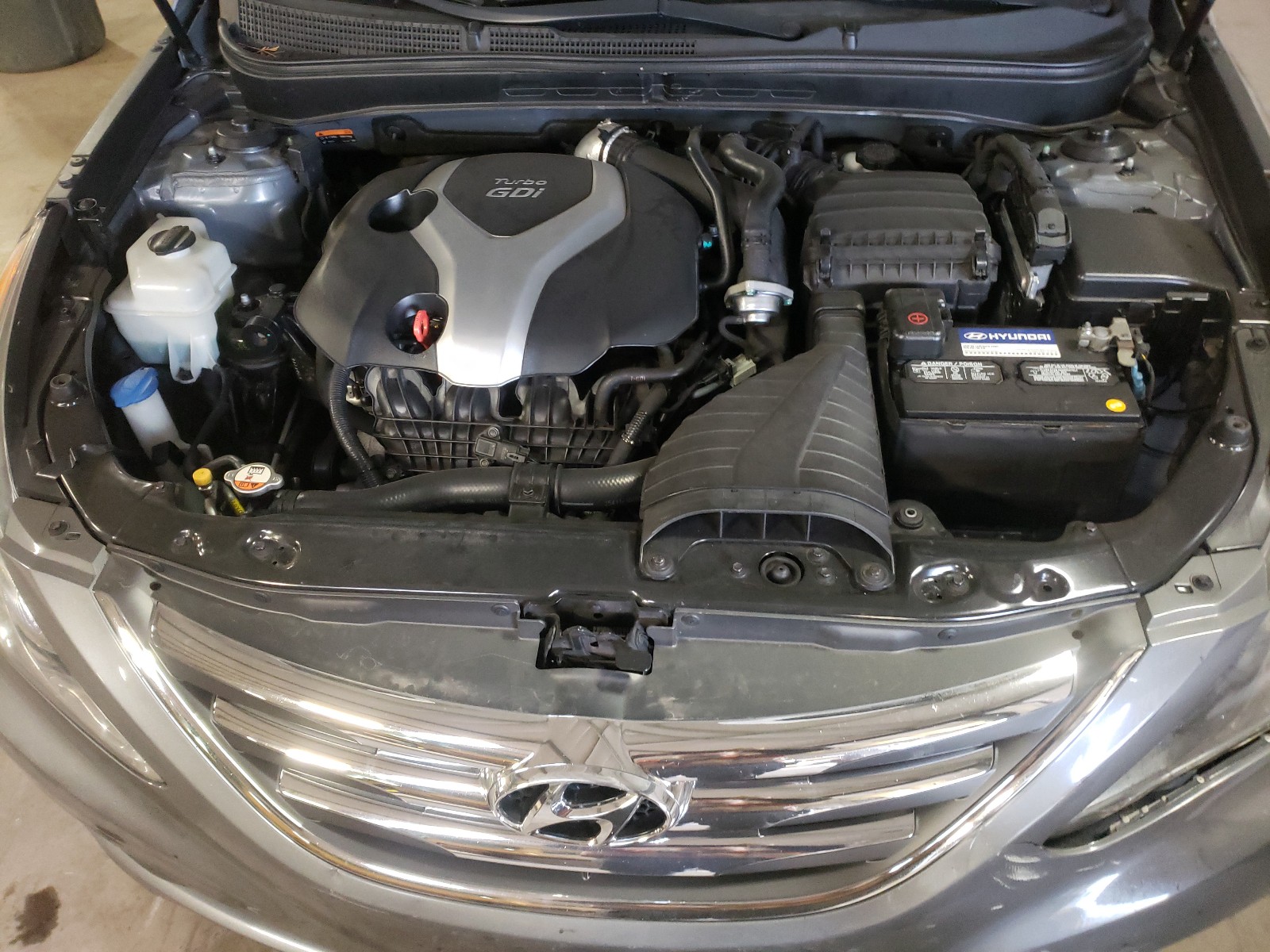 Photo 7 from auction – 2014 HYUNDAI SONATA 2.0 with VIN 5NPEC4AB0EH884861