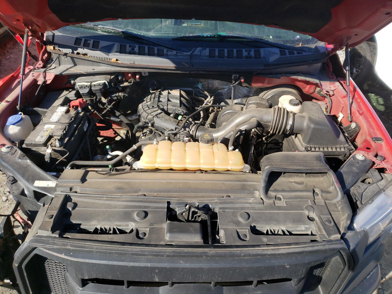 Photo 7 from auction – 2017 FORD F150 with VIN 1FTMF1C85HKC01934