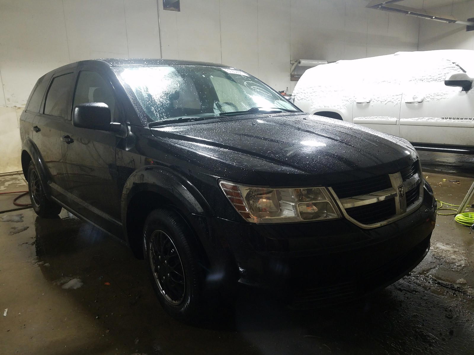 DODGE JOURNEY SE 2010 with VIN 3D4PG4FBXAT277305 - Photo from auction