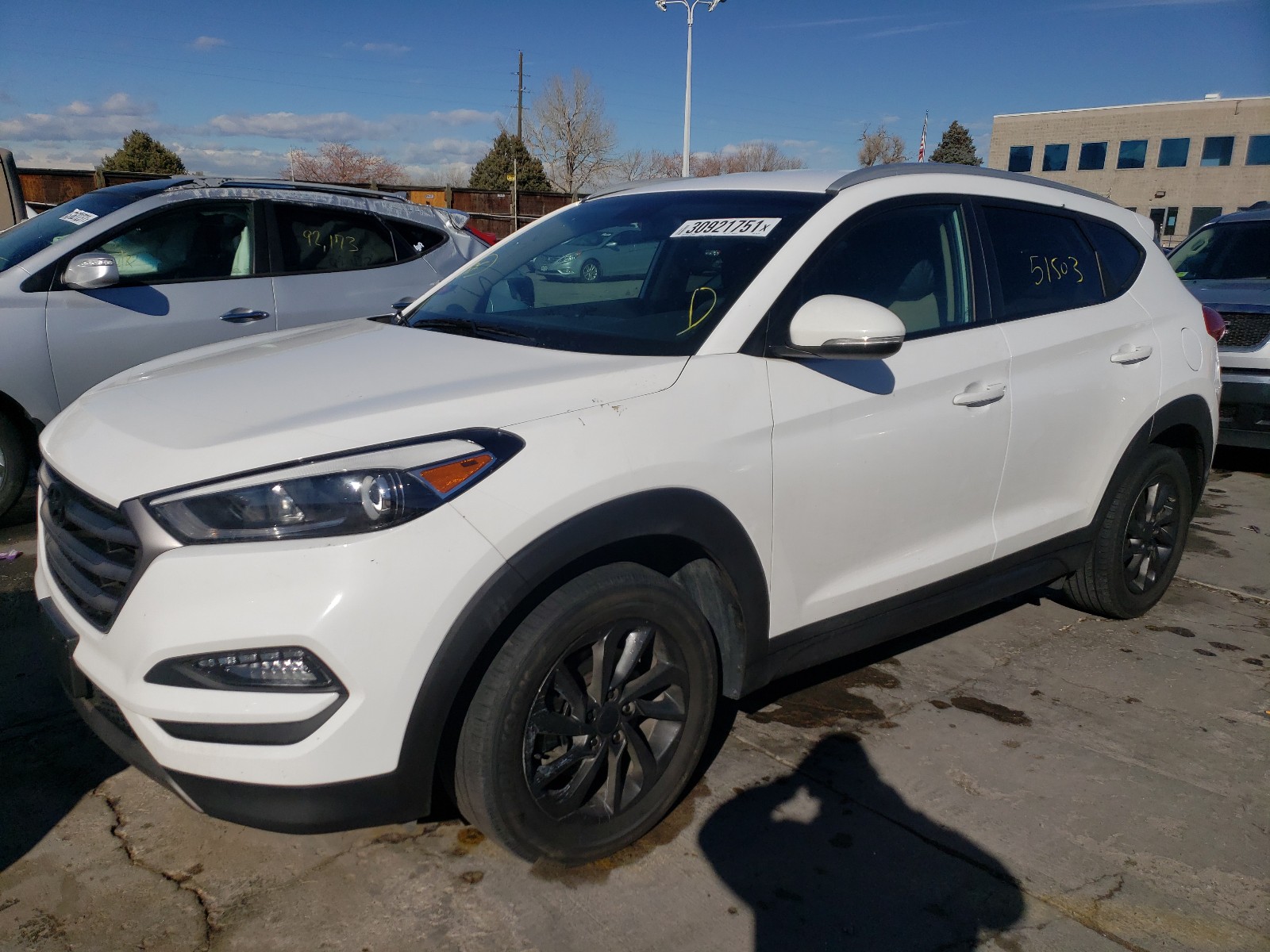 Photo 2 from auction – 2016 HYUNDAI TUCSON LIM with VIN KM8J33A20GU061957