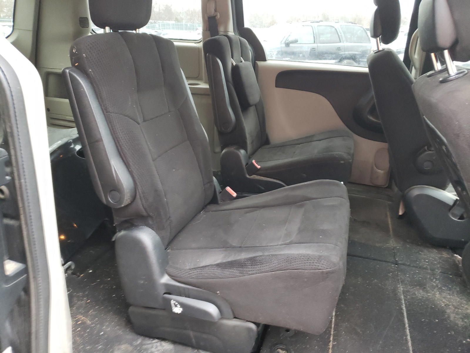 Photo 6 from auction – 2013 DODGE GRAND CARA with VIN 2C4RDGBG4DR616861