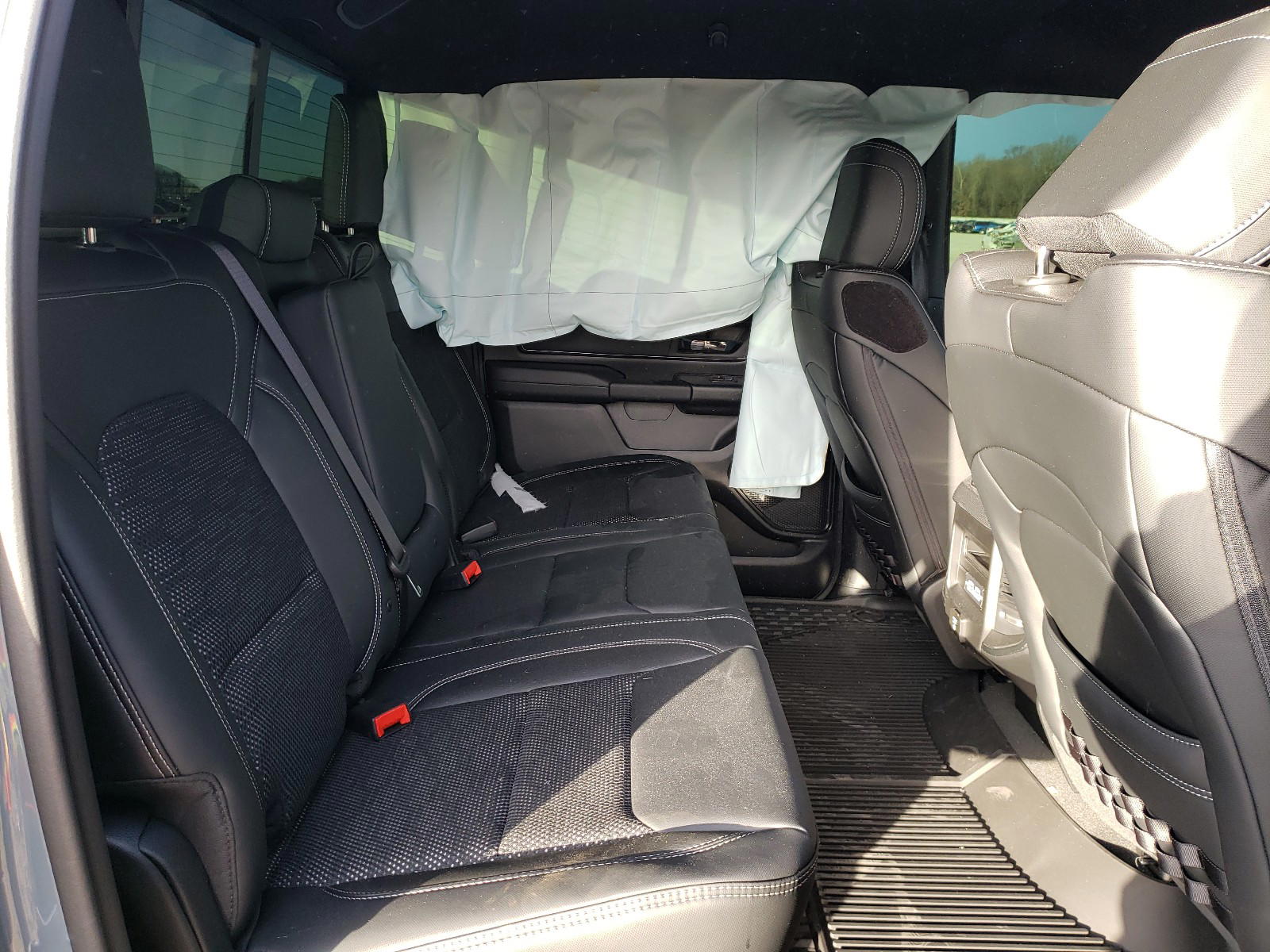 Photo 6 from auction – 2021 RAM 1500 BIG H with VIN 1C6SRFFT4MN558808
