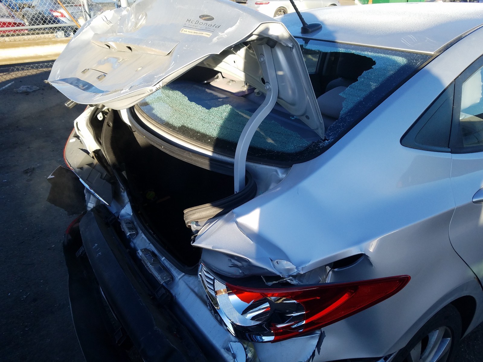 Photo 9 from auction – 2012 HYUNDAI ACCENT GLS with VIN KMHCU4AE8CU084855