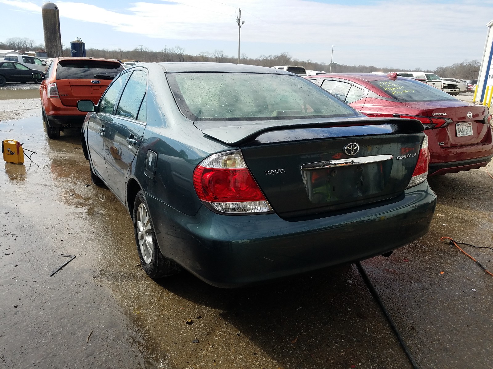 Photo 3 from auction – 2005 TOYOTA CAMRY LE with VIN 4T1BE32K35U405758