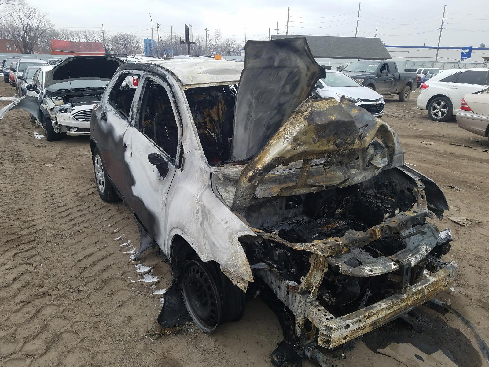 Photo 9 from auction – 2016 CHEVROLET TRAX LS with VIN 3GNCJKSB5GL212711