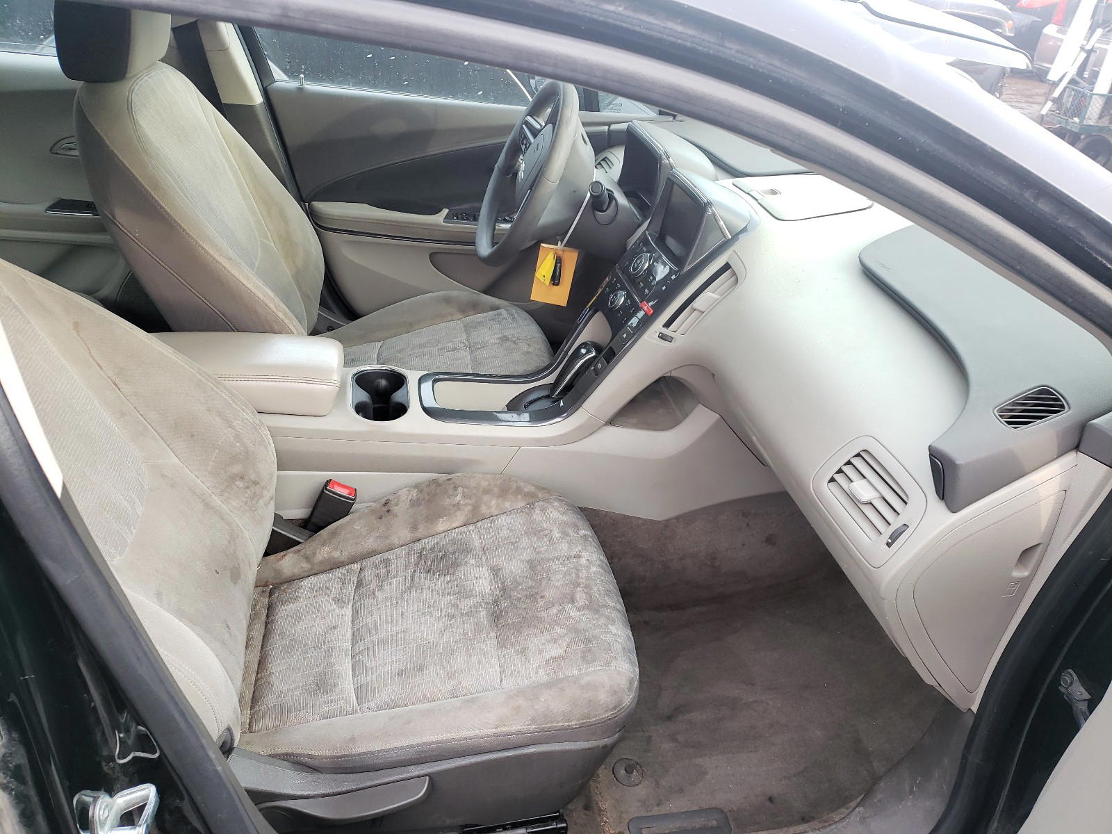 Photo 5 from auction – 2013 CHEVROLET VOLT with VIN 1G1RE6E49DU101598