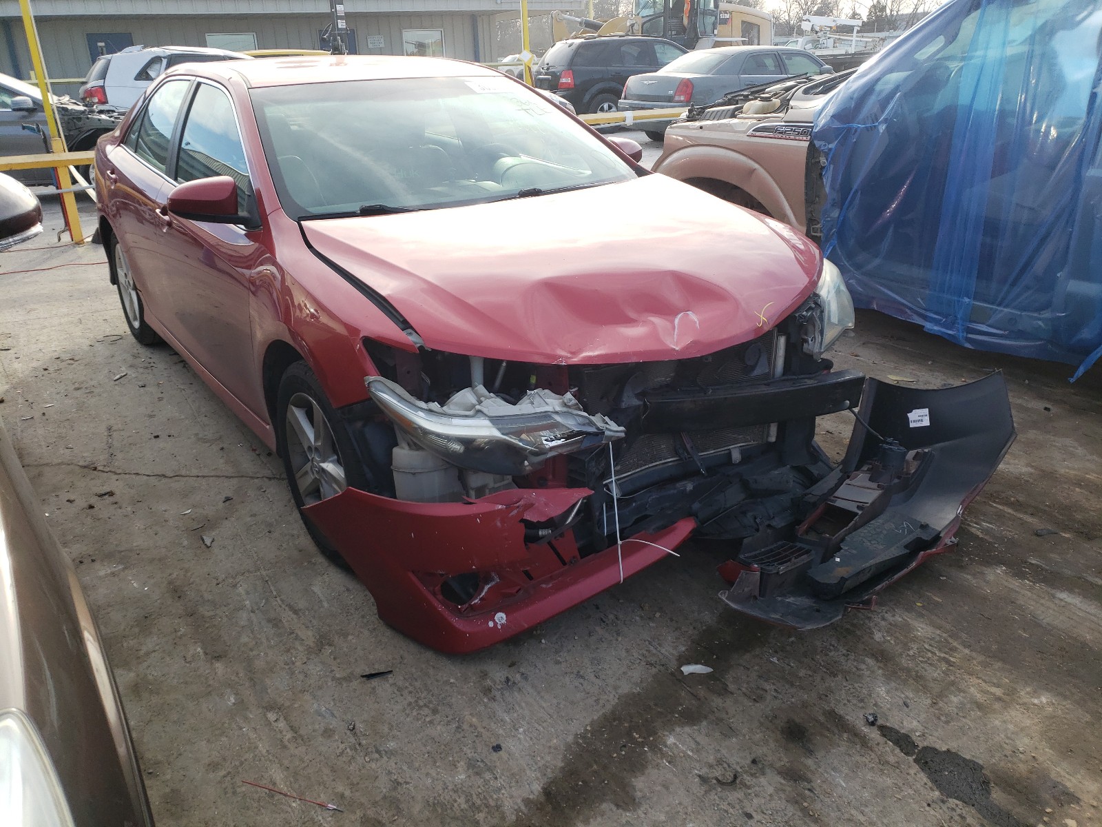 TOYOTA CAMRY L 2013 with VIN 4T1BF1FK3DU666589 - Photo from auction
